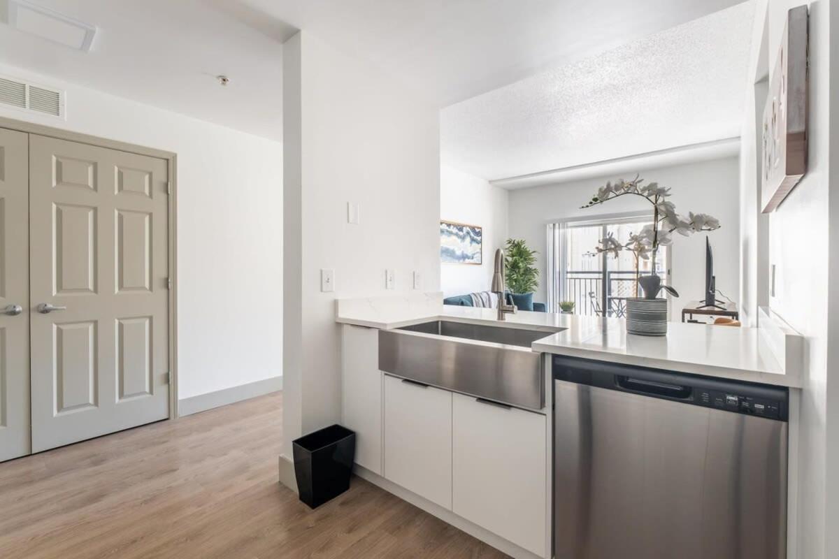 4B 2Ba Luxury Central Apartment With Gym Charlotte Exterior foto